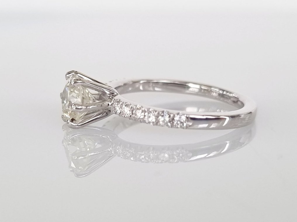 订婚戒指 白金 钻石 #2.2