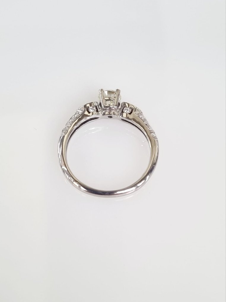 Pierścionek zaręczynowy Białe złoto -  0.65 tw. Diament #3.1