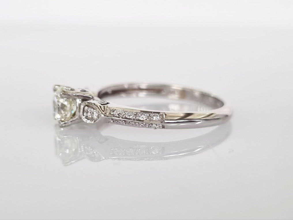 Pierścionek zaręczynowy Białe złoto -  0.65 tw. Diament #2.2