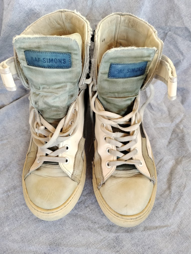 Raf Simons High top trainers auction online Catawiki
