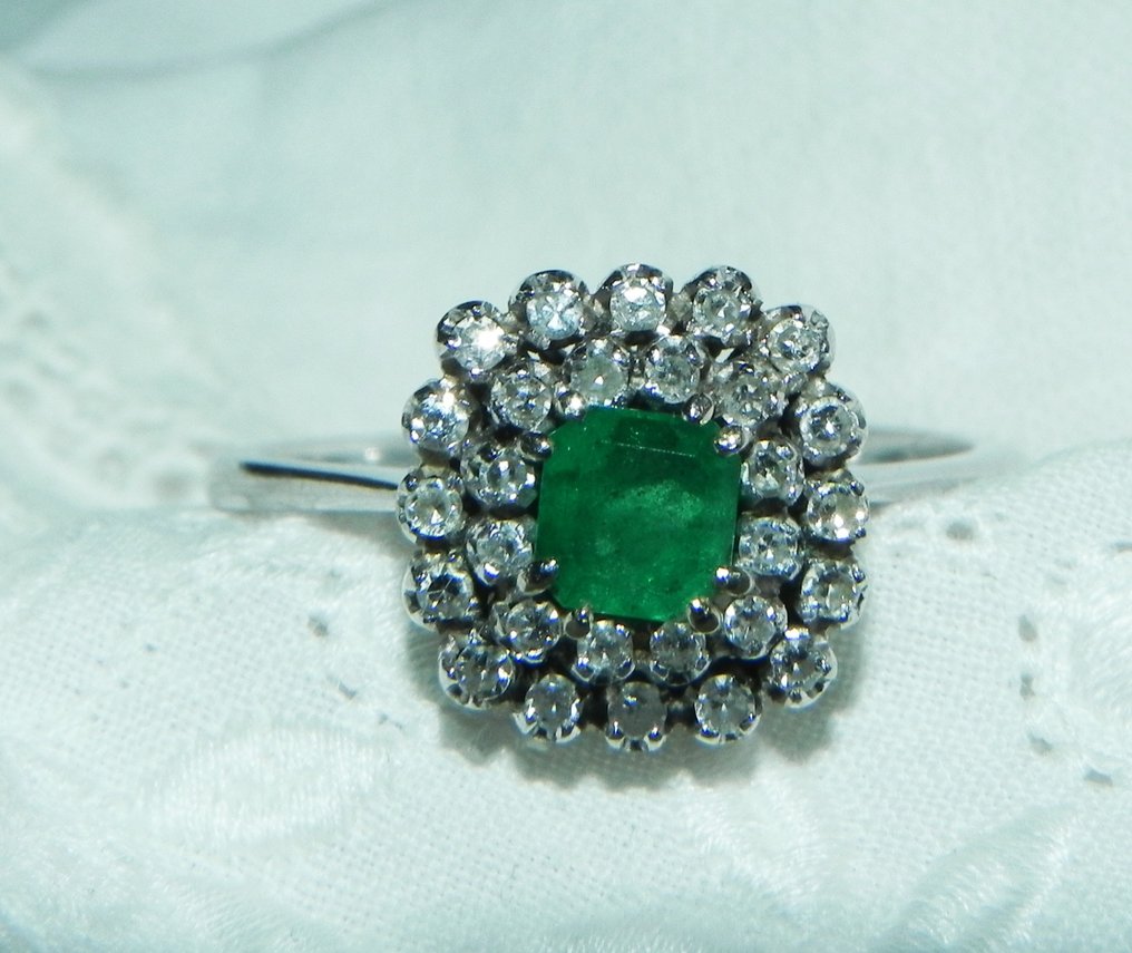 Ring Gelbgold Smaragd - Diamant #1.1