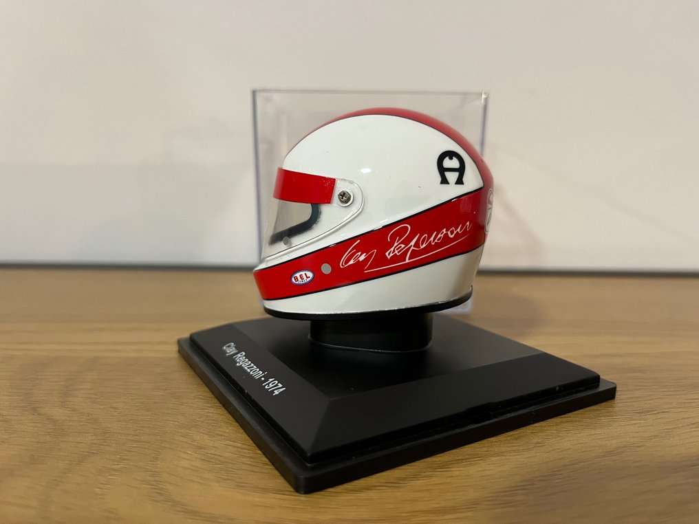 Spark 1:5 - 模型賽車  (2) - Clay Regazzoni 1974 - Jody Scheckter 1979 - 法拉利车手头盔包 #4.3