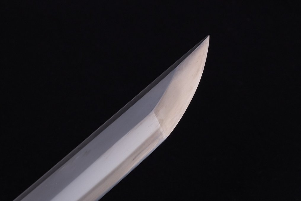 Espada - Katana by Hizenkoku Tadayoshi 肥前國忠吉 in Fabric-Covered Scabbard with Full Fittings - Japón - Período Edo temprano o medio #3.2