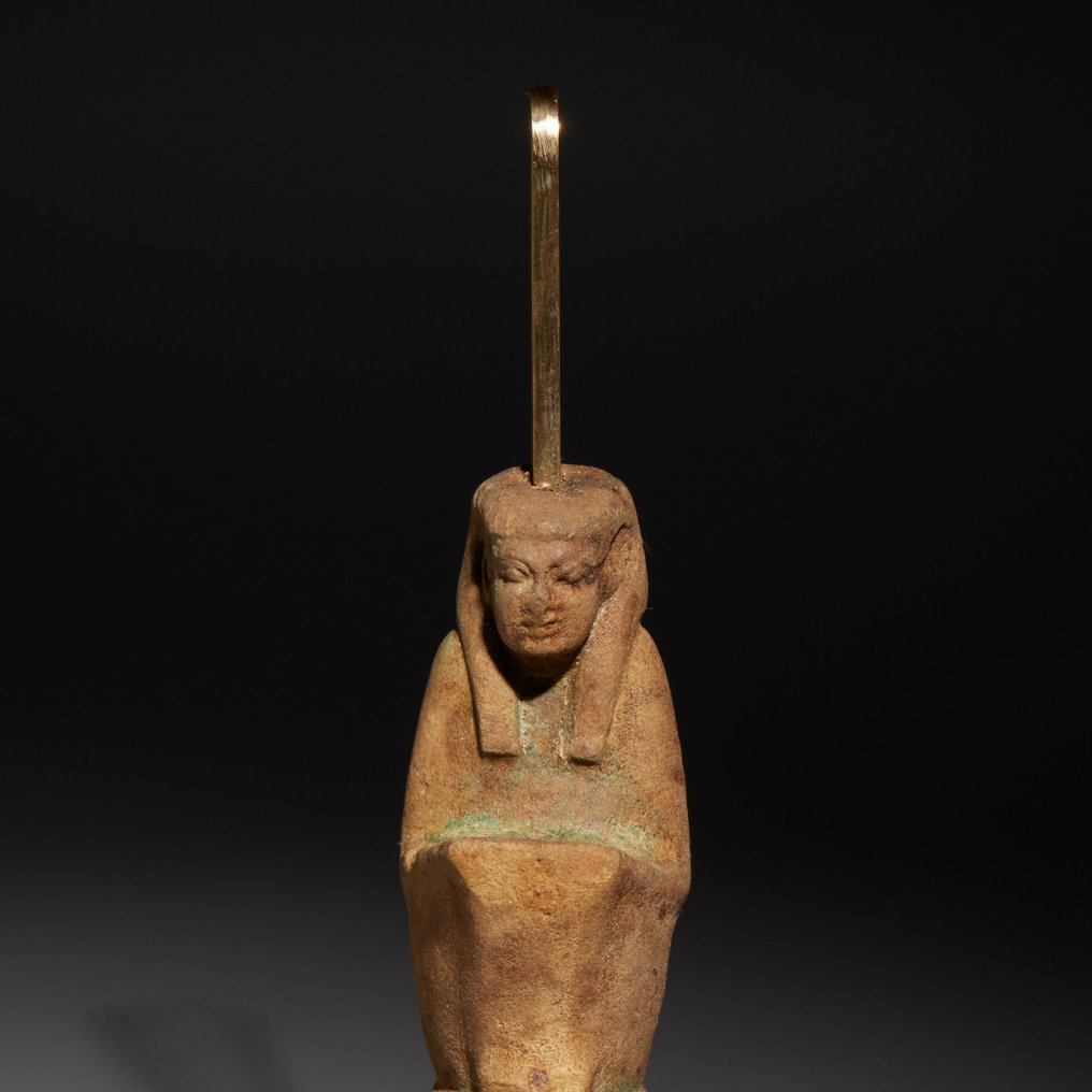 古埃及 Faience 玛特女神的雕像，真相。晚期，公元前 664 - 332 年。稀有的。 17.5 厘米高。 #2.1