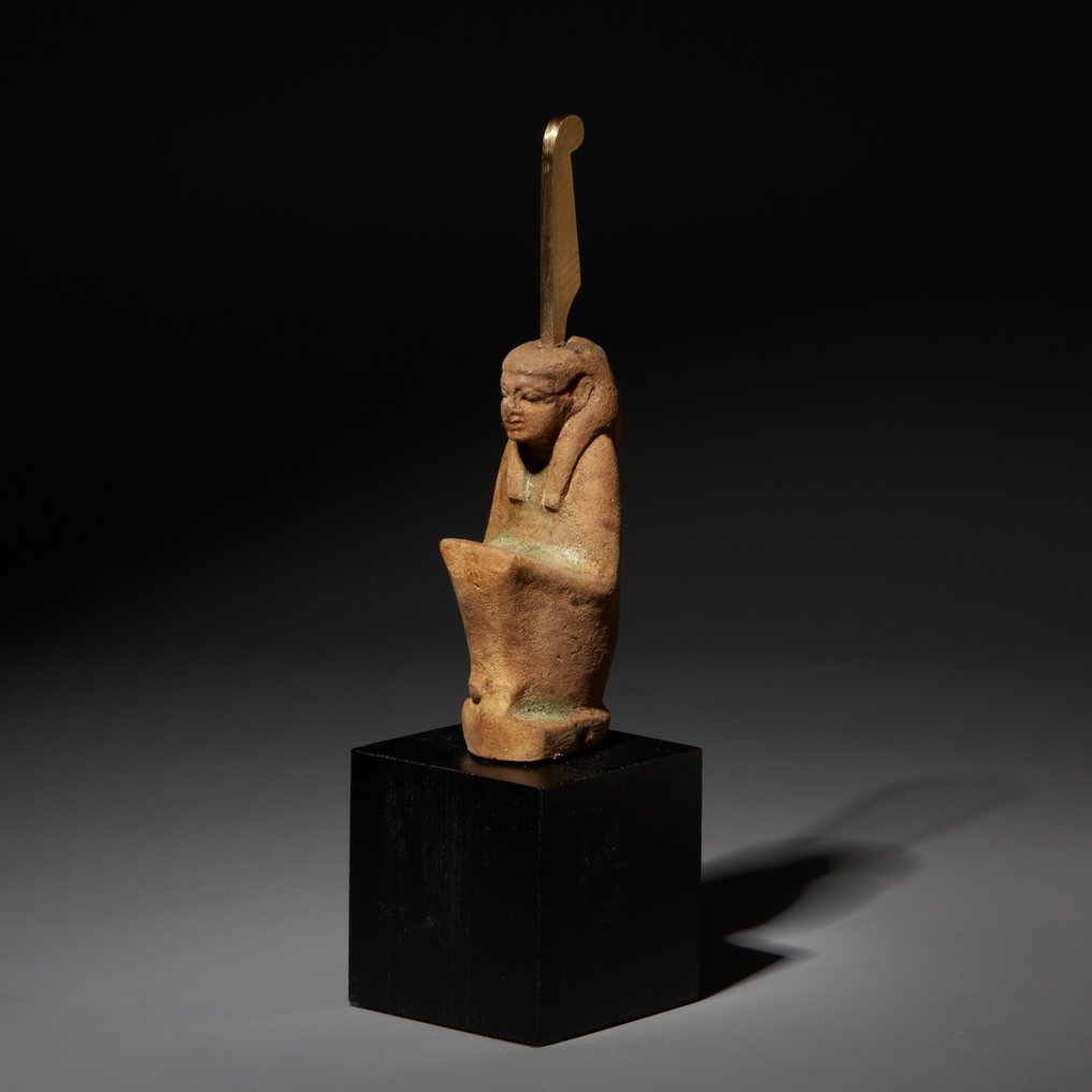 Ókori egyiptomi Fajansz Maat istennő alakja, az igazság. Késői időszak, ie 664-332. Ritka. 17,5 cm H. #1.2