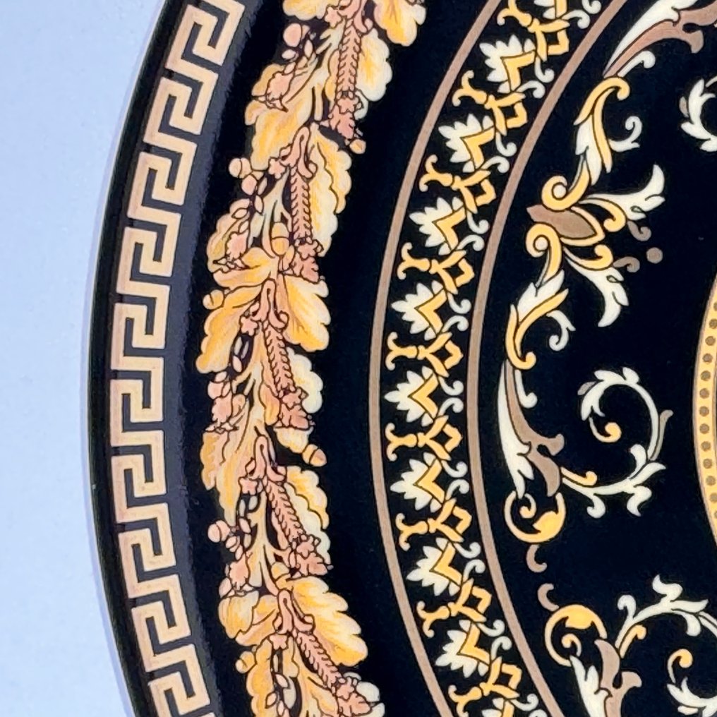 Rosenthal - Versace - Plat - Brotteller - 17 cm Virtus Gala Black schwarz Gold - Porcelaine - Neuf #2.1