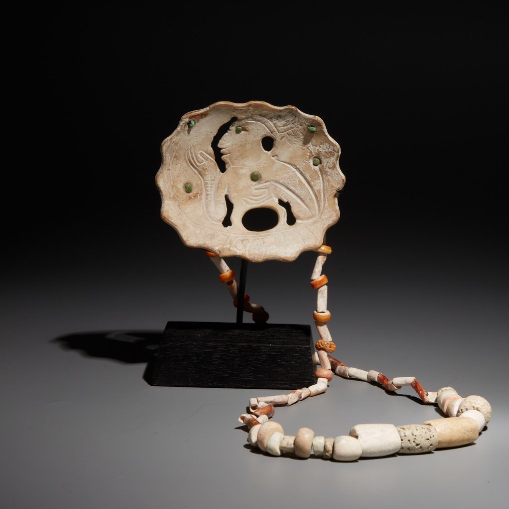 maya Terrakotta Tärkeä kaulakoru. 250-900 jKr. 35 cm korkeus. Espanjan tuontilisenssi. #1.1