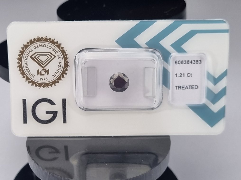 Sin precio de reserva - 1 pcs Diamante (Color tratado) - 1.21 ct - No especificado en el informe de laboratorio - International Gemological Institute (IGI) #1.0