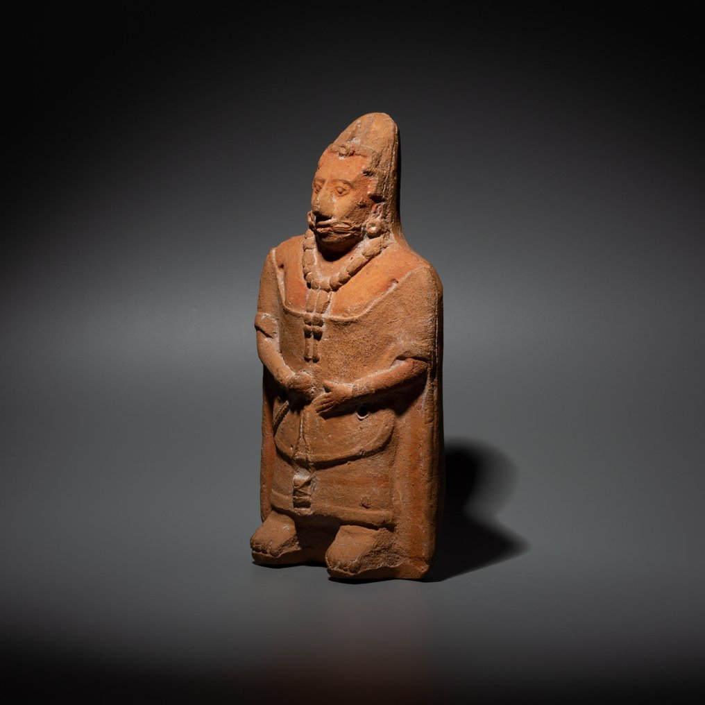 Mayan, Jaina Island, Mexico. Terracotta Dignatary figure. 500 - 700 AD. 19 cm H. With TL test and Spanish Export License. #2.1
