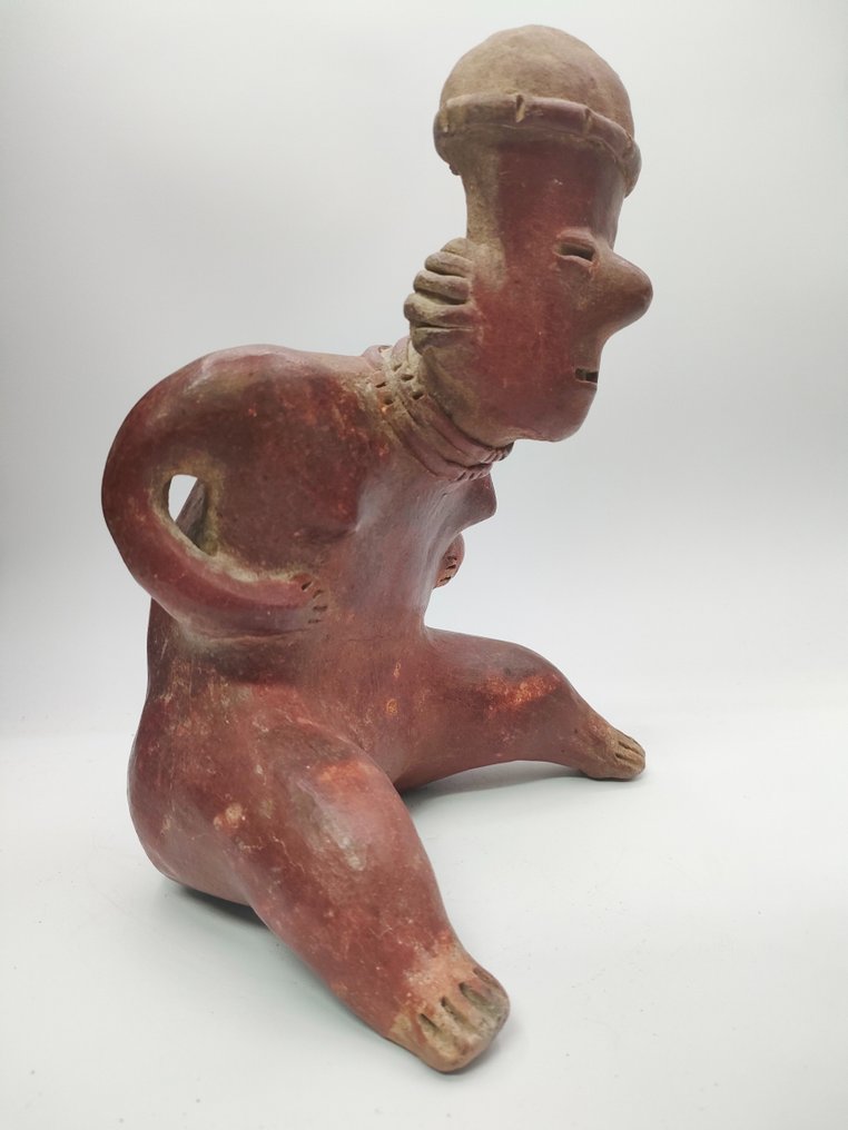 Präkolumbianisch. Nayarit Sitzende weibliche Figur - Mit spanischer Importlizenz. Statue #2.2