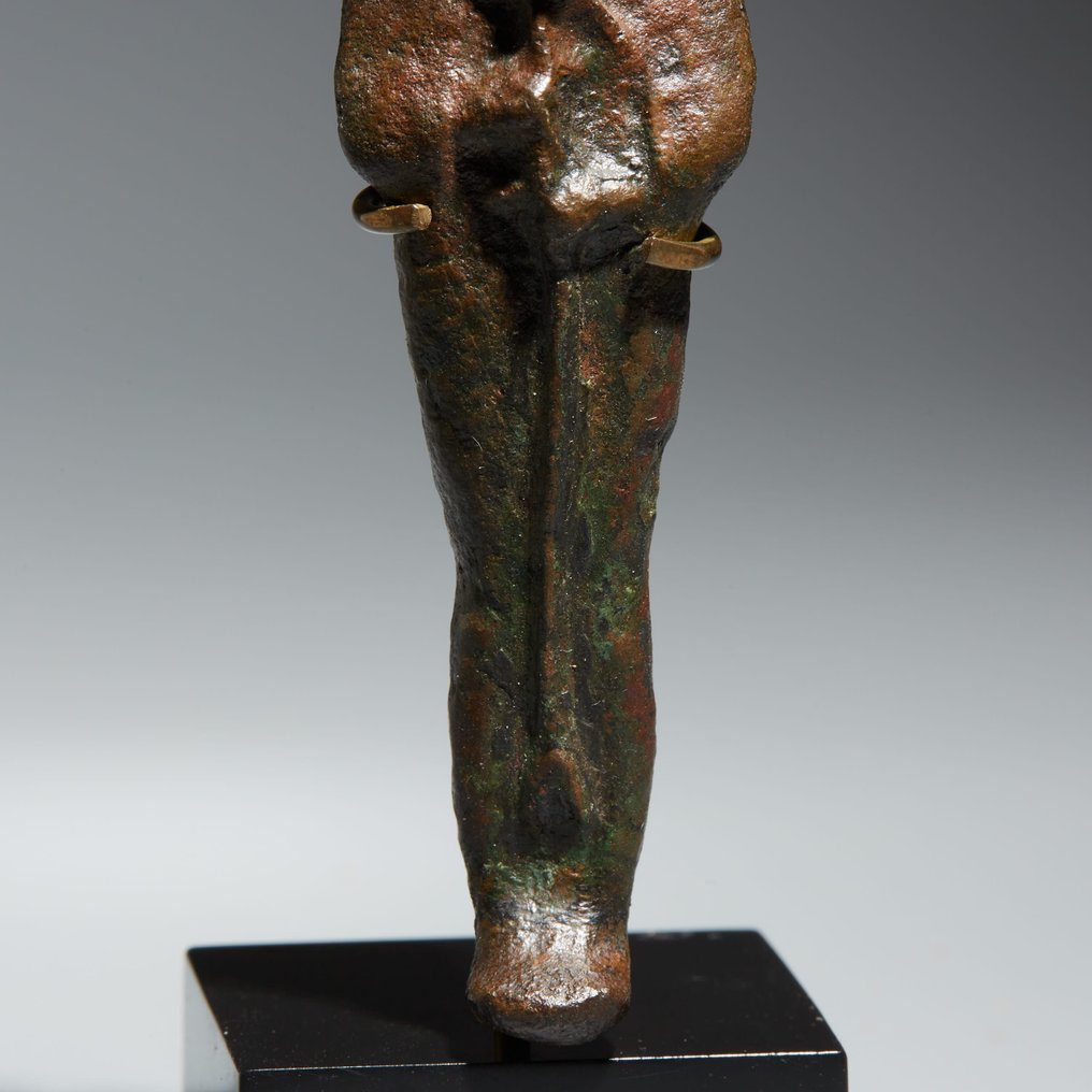 Oldtidens Egypt Bronse Figur av guden Ptah. Sen periode, 664 - 332 f.Kr. 8 cm H. Spansk eksportlisens. #2.1