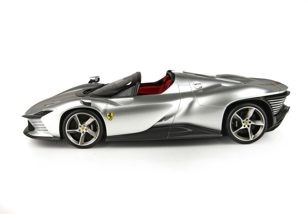BBR 1:18 - 模型汽车 -Ferrari SP3 Daytona Argento Nurburgring - 限量系列 - 24 件 #3.1
