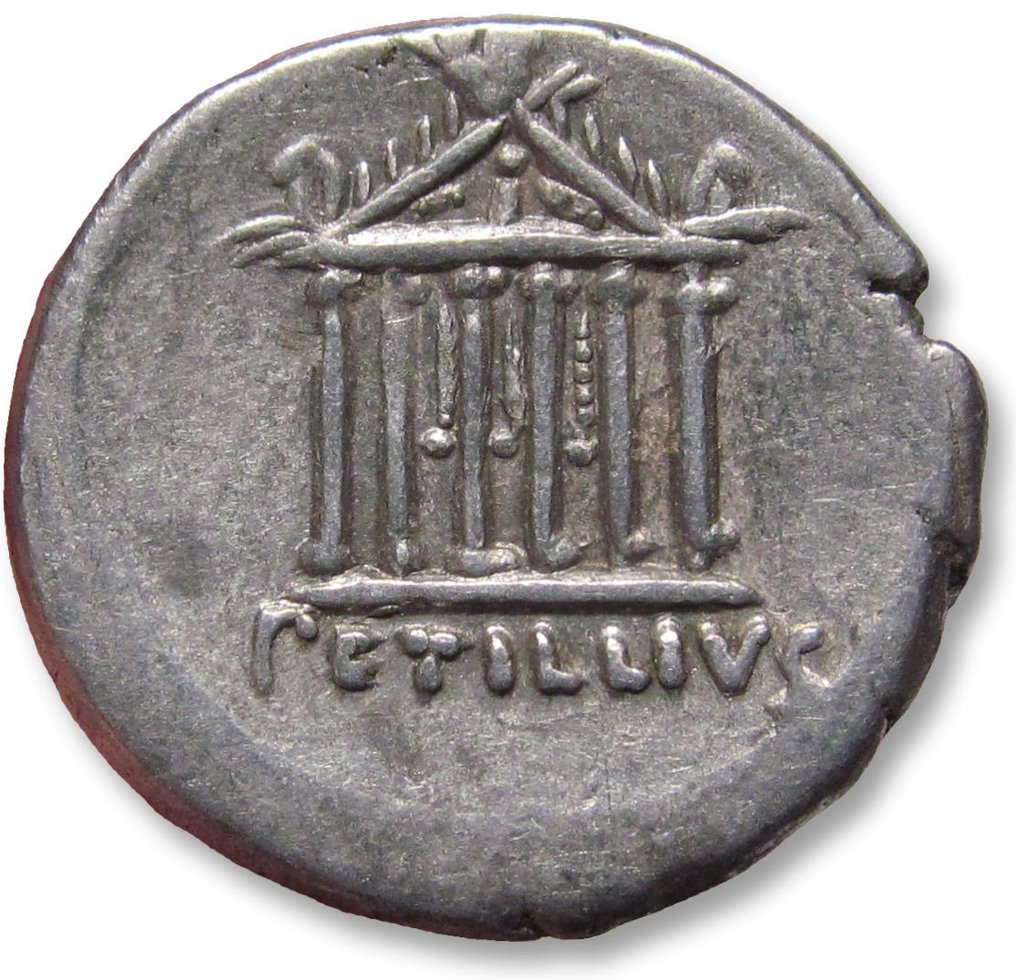 罗马共和国. 佩蒂利乌斯 卡庇托林努斯，公元前43年. Denarius Rome mint - scarcer cointype - #1.1