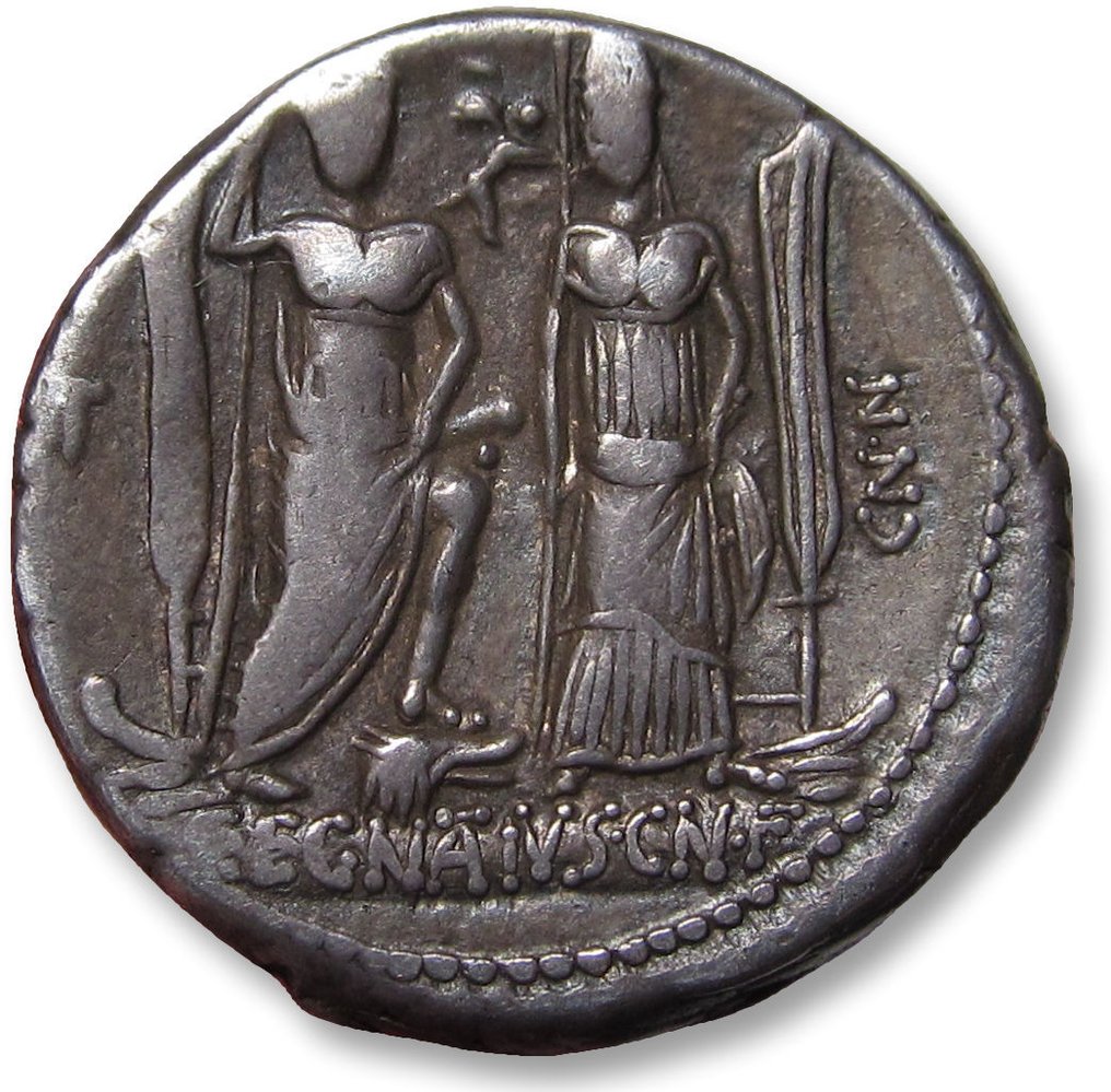 羅馬共和國. C.Egnatius Cn F Cn N Maxsumus, 75 BC. Denarius Rome mint - beautifully toned - #1.2