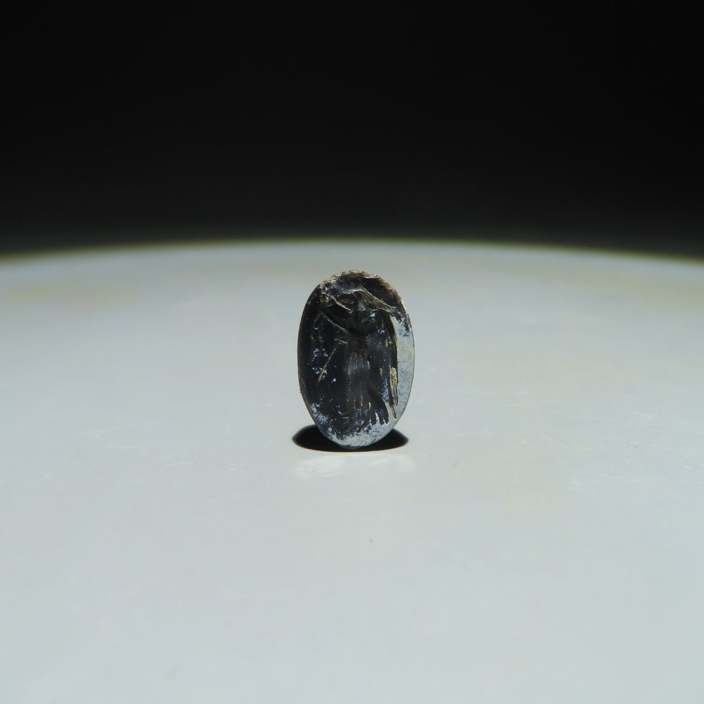 古罗马 石头 客串耐克的形象。公元一至三世纪。 1.3 厘米长。  (没有保留价) #2.1