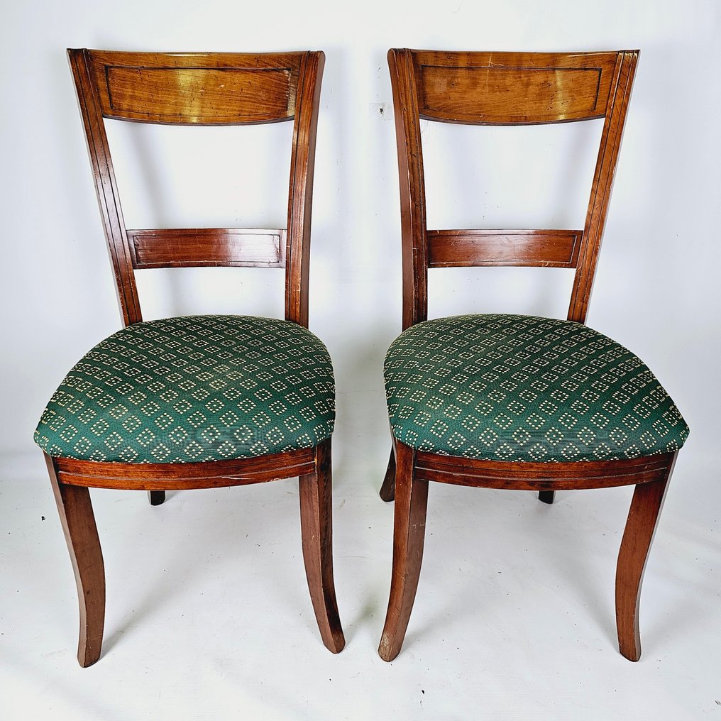 Krzesło - Zestaw sześciu mahoniowych krzeseł obiadowych z zielonym siedziskiem z motywem Ok. 1960 #2.1