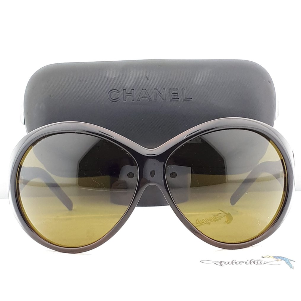 Chanel - Havana Brown Frame and Temples with Silver Tone Chanel Brand Name - Lunettes de soleil #1.2