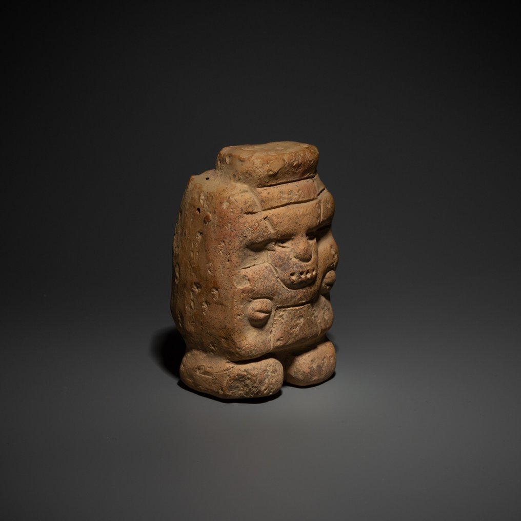 瑪雅人 Terracotta 數字。 C。西元 600 - 900 年。 8.3 公分高。西班牙進口許可證。 #2.1