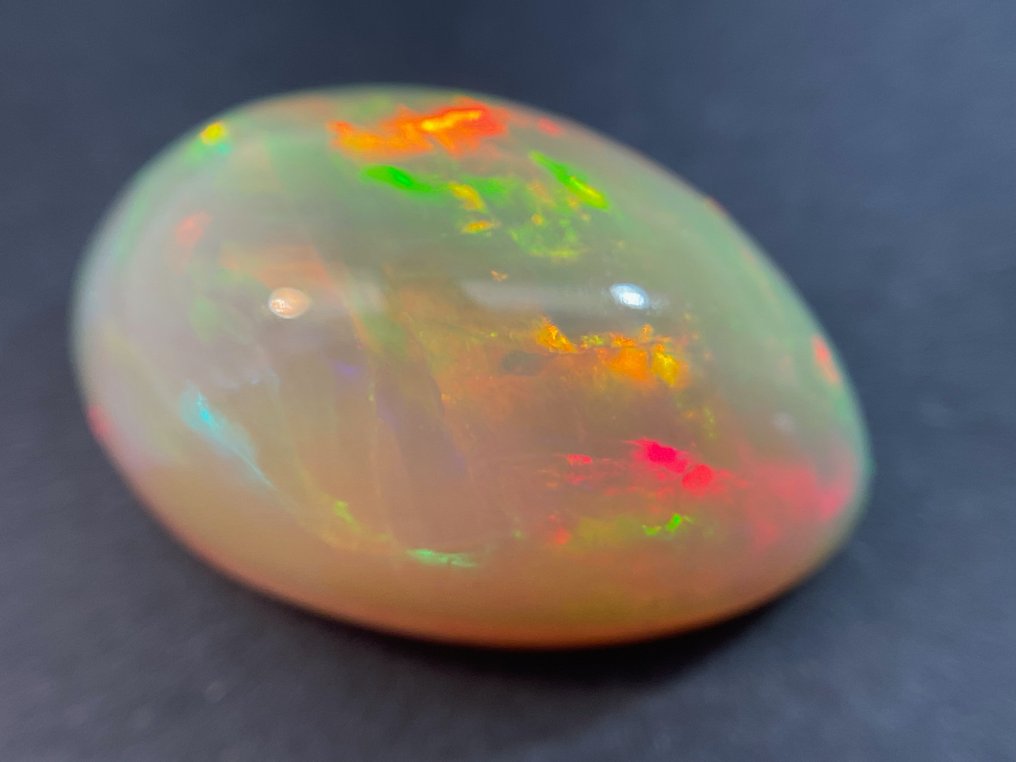 brunlig orange + farvespil (levende) Krystal opal - 8.69 ct #3.1