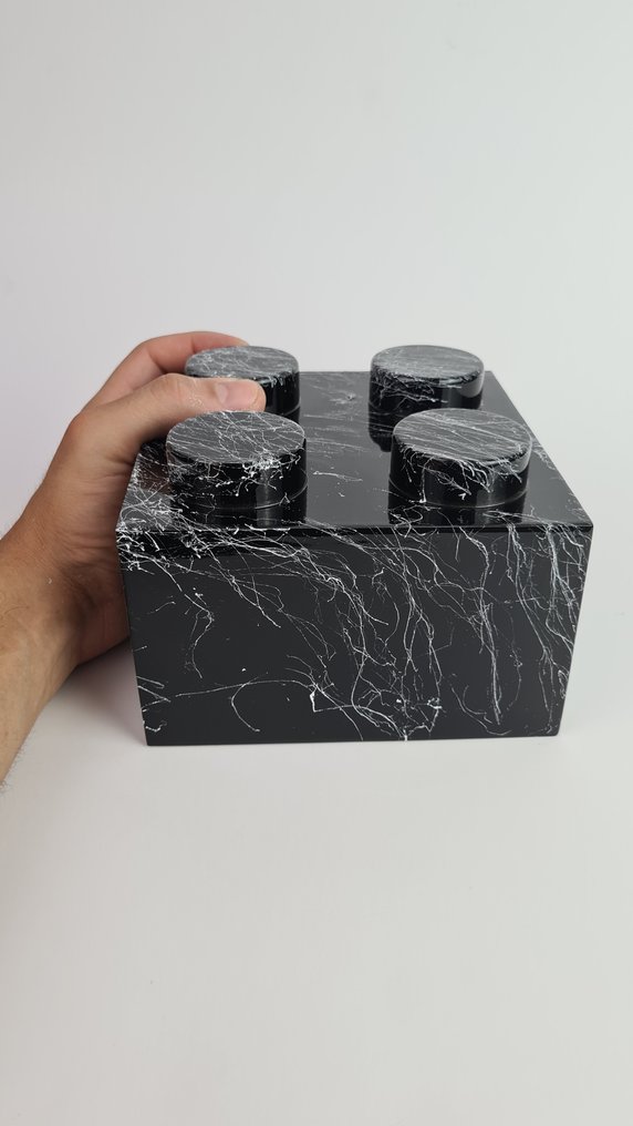 Santicri (1992) - Legold #1.0