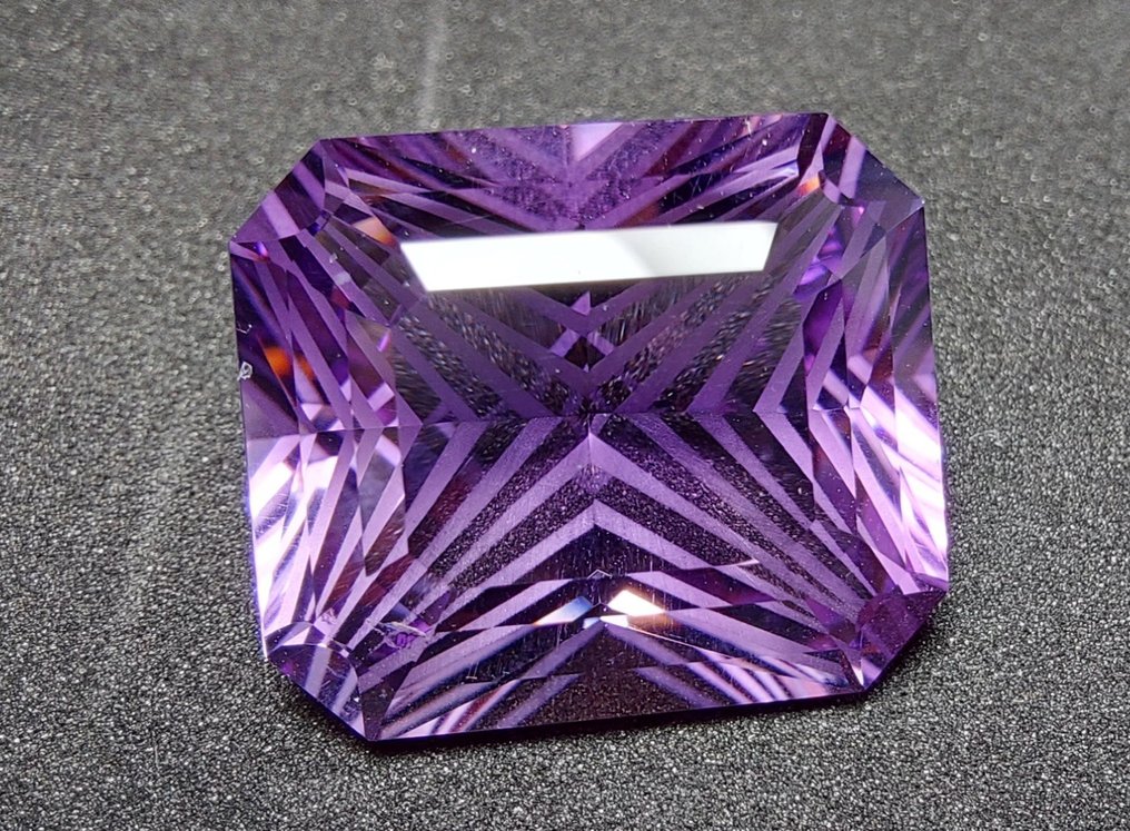 紫水晶  - 15.92 ct - Instituto Gemólogico Español (IGE) #3.2