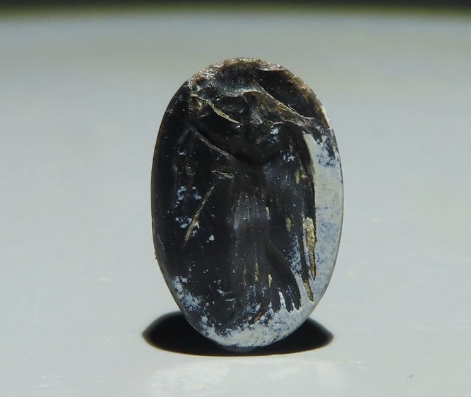 古罗马 石头 客串耐克的形象。公元一至三世纪。 1.3 厘米长。  (没有保留价) #1.1