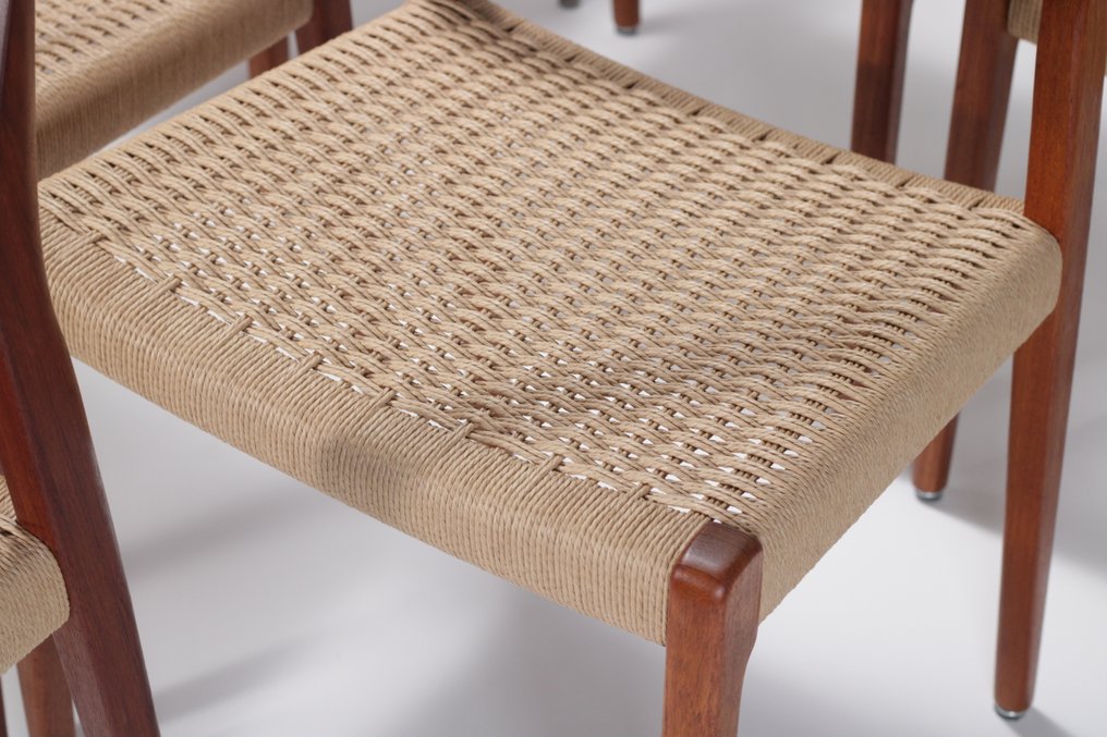 J.L. Møllers Møbelfabrik - Niels Otto Møller - Καρέκλα τραπεζαρίας (6) - Model 71 - Teak #4.3