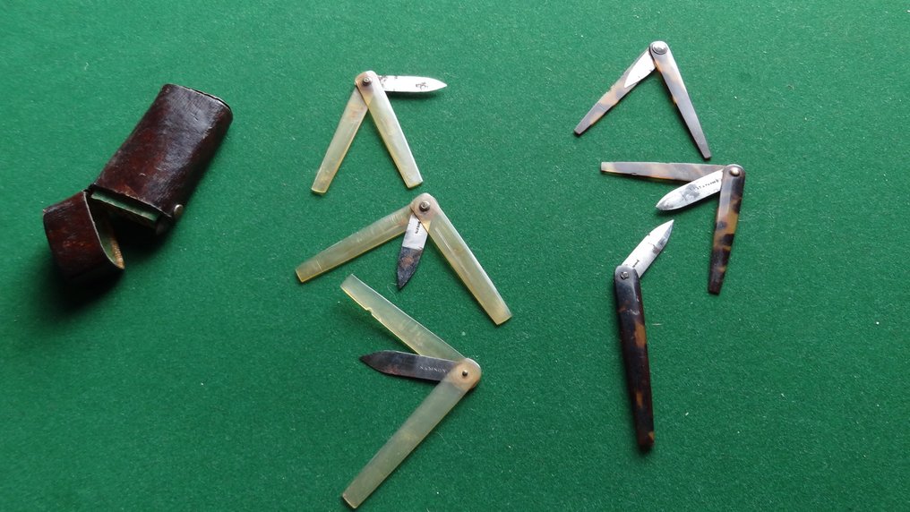 Ιατρικό όργανο - Μέταλλο, Διάφορα υλικά, Δέρμα, Κέρατο - Αντίκα αίμα αργότερα σετ #1.0