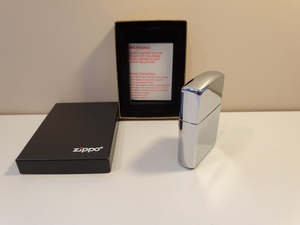 Zippo - Polar Bear Barrett Smythe - Lighter - Pewter/Tin #3.2