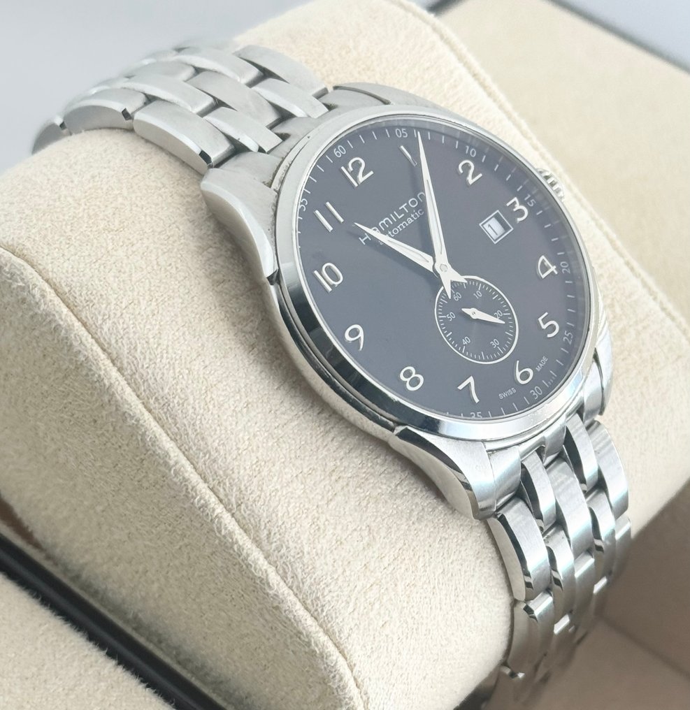 Hamilton jazzmaster maestro small second store