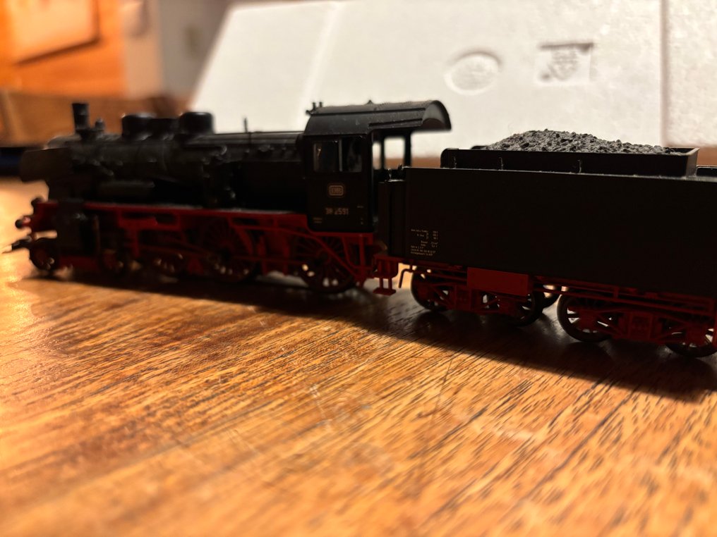 Märklin H0 37030 Steam with tender (1) BR 38 DB