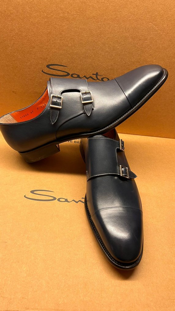 Shoe size 45.5 on sale