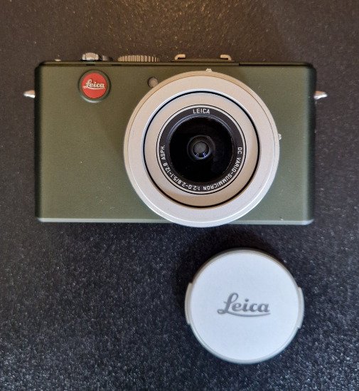 Leica DLUX 4 'SAFARI' Digital compact camera auction online Catawiki
