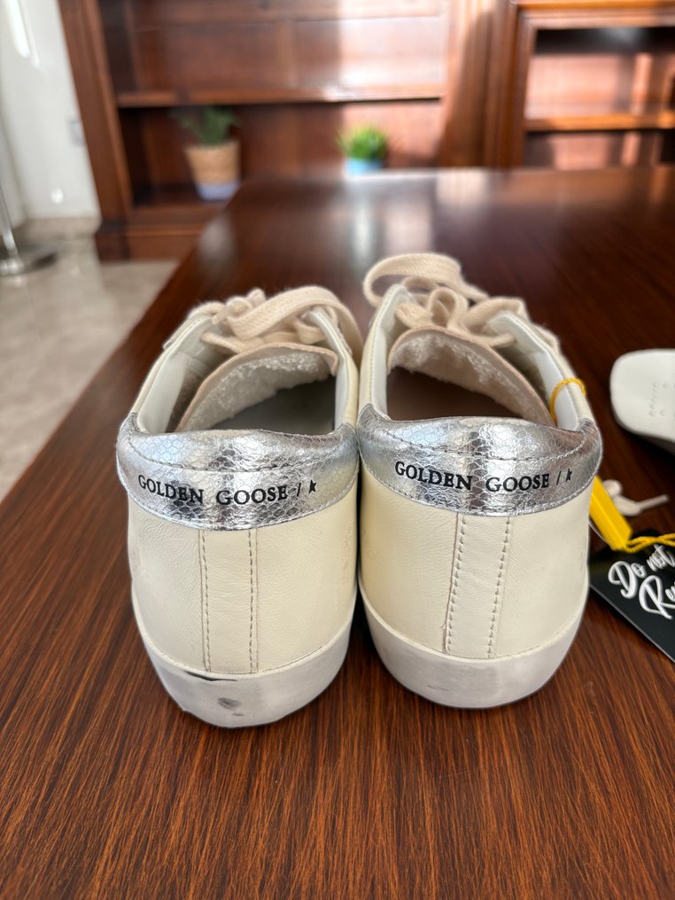 Golden goose deluxe trainers hot sale