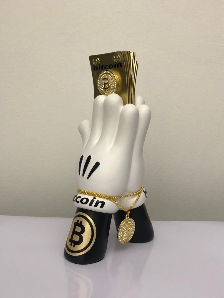 GF Exclusives - Bitcoin x Mickey Sculpture Artwork By: GF Exclusives #2.1