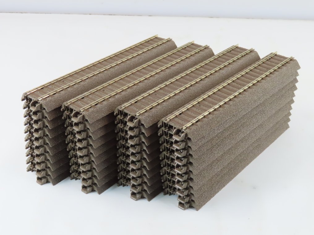 Trix H0 62172 Model train tracks (40) 40piece rail lot with