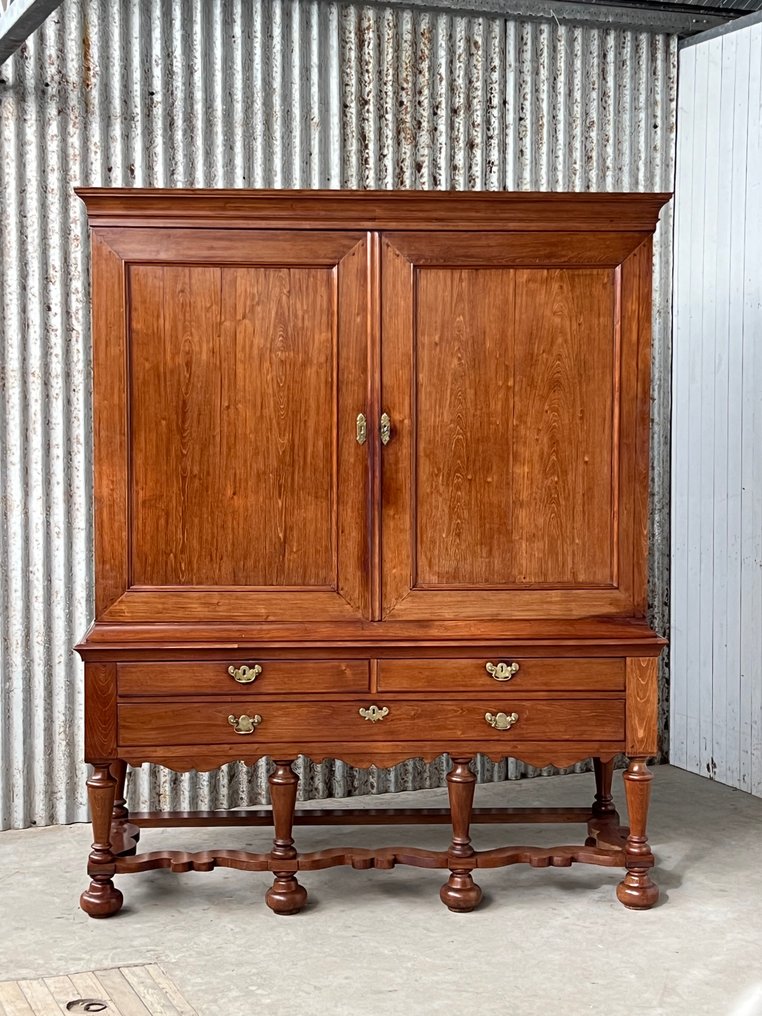 立柜 - 荷兰殖民十字脚柜，巴洛克柜，十字脚柜，立式柜 - Rode Kabbes (Andira) - Rode Kabbes，蜡面处理 #1.0