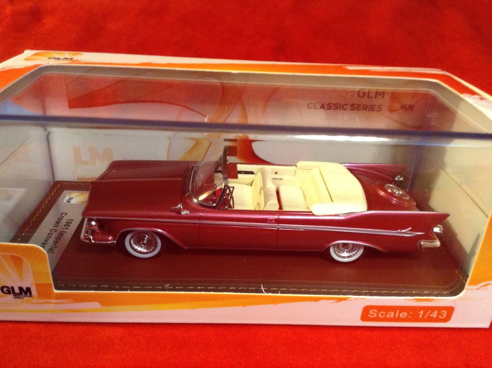 GLM 143 Model car ref. GLM131603 Chrysler Imperial Crown