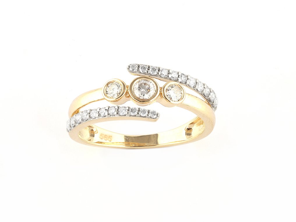 Ring - 14 karat Gulguld -  0.50ct. tw. Diamant (Natur)  #1.0