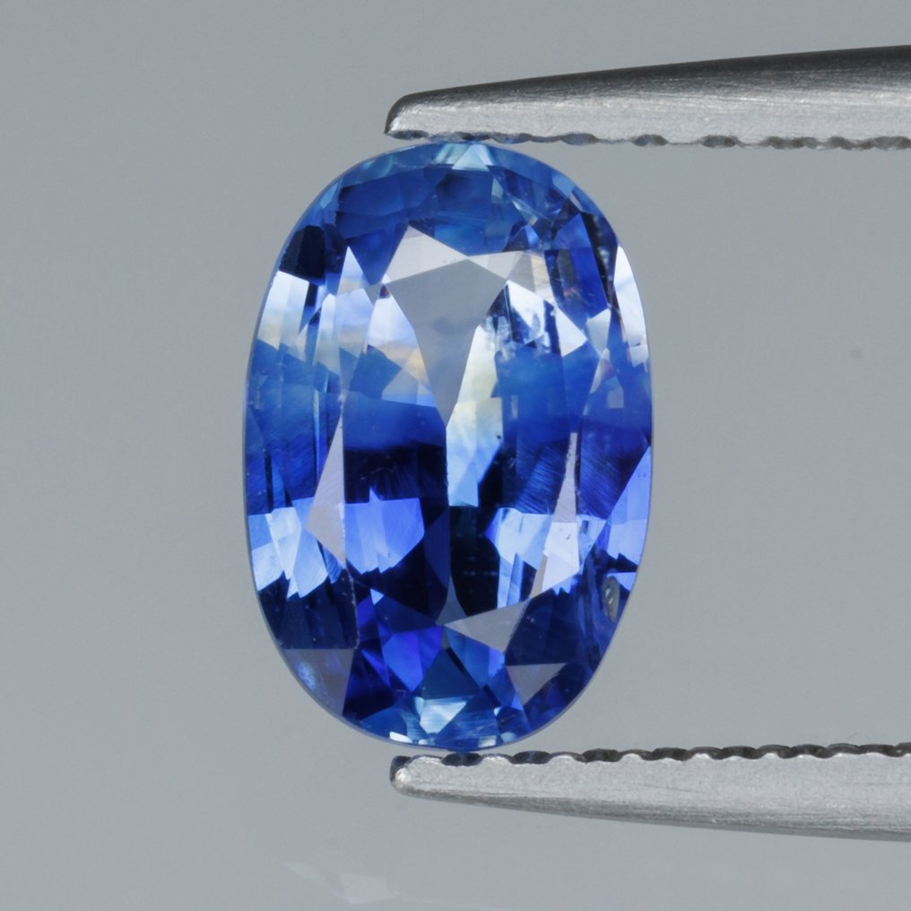 蓝色 蓝宝石  - 1.12 ct - 国际宝石研究院（IGI） #3.2