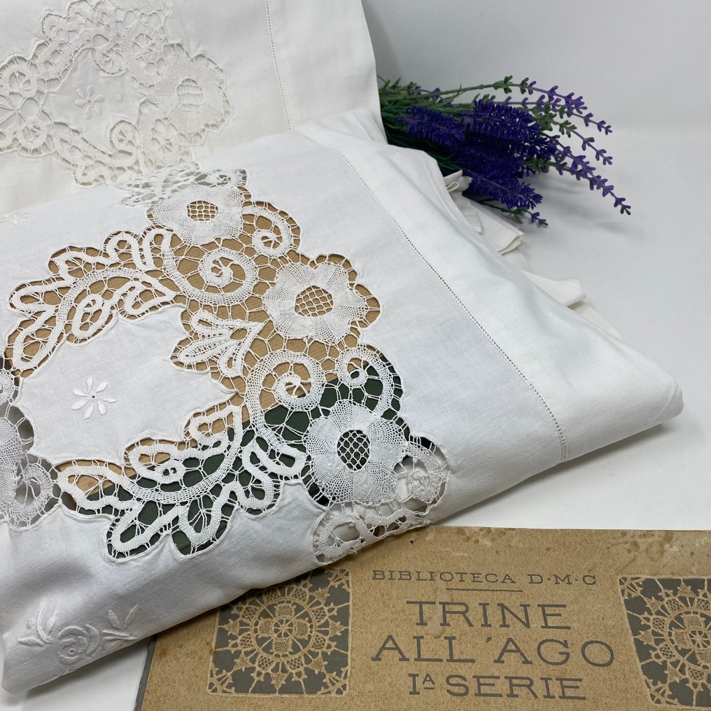 Double bed sheet hand embroidered lace Cantù Italy Bed sheet 250 cm