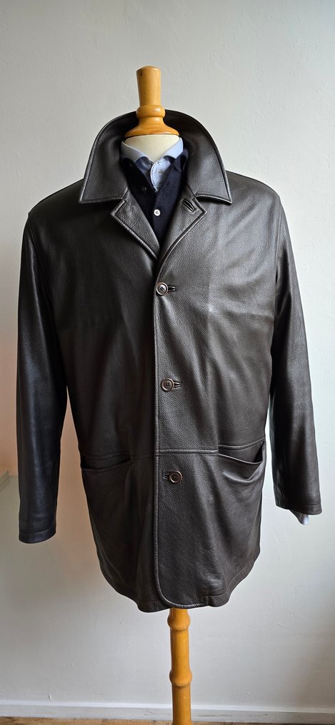 Ermenegildo Zegna Leather jacket auction online Catawiki