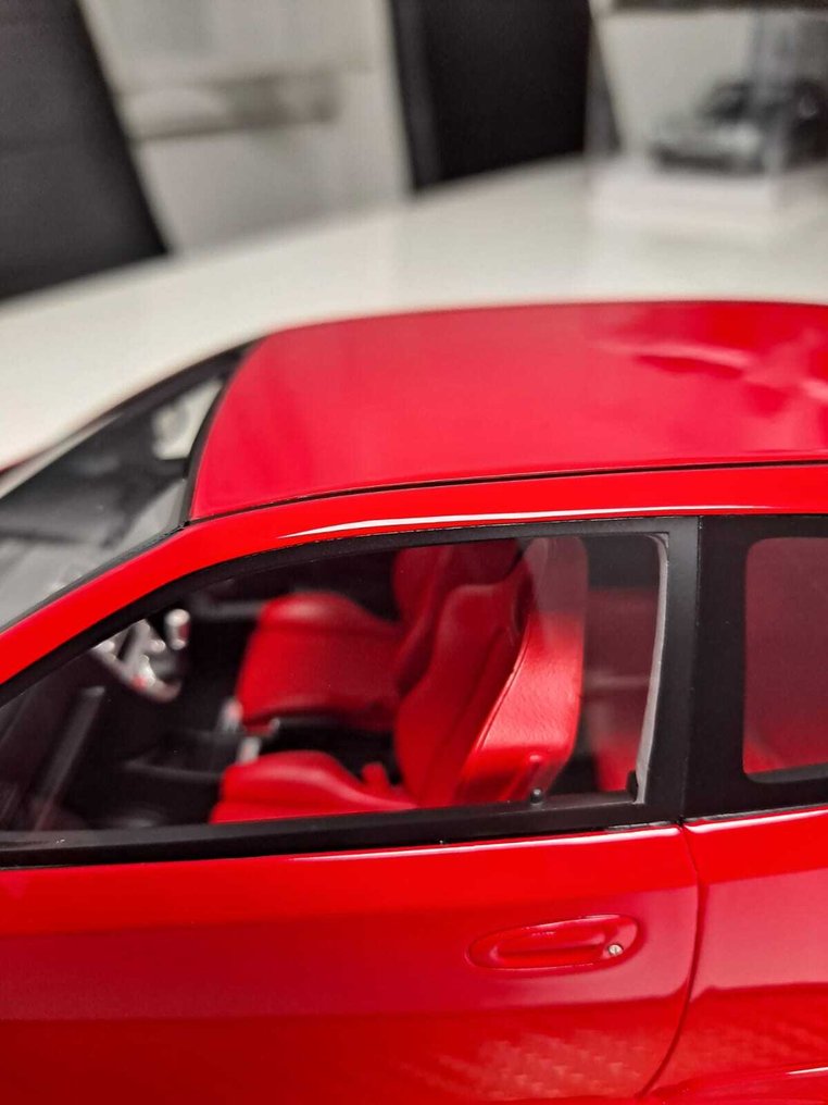 Radscale 1:18 - Modell autó - Honda Civic EP3 TYPE-R - Rood - Korlátozott 99 db #4.3