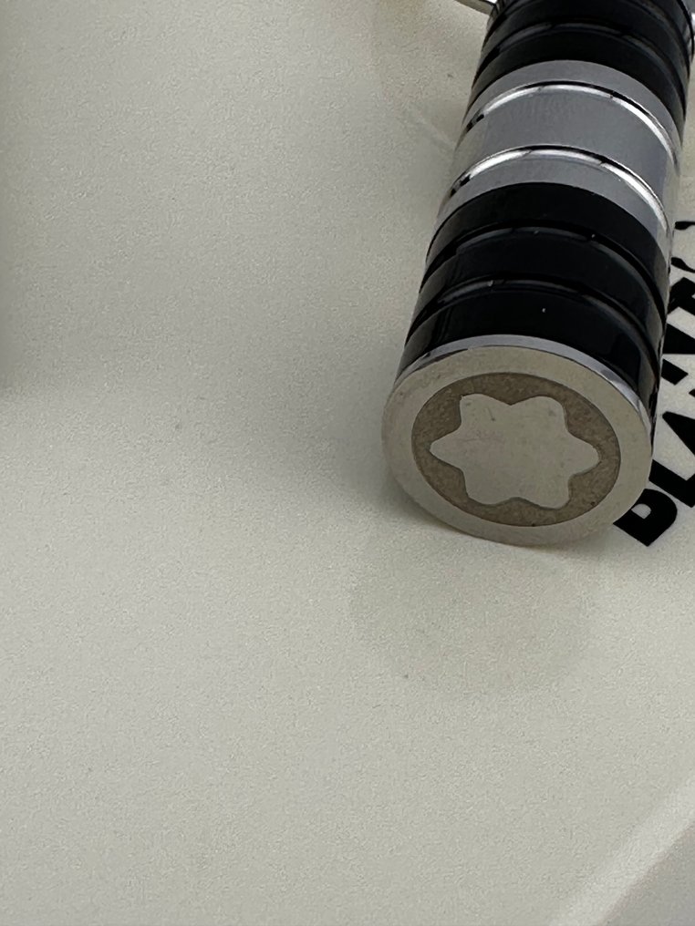 Montblanc - Urban Starwalker - Keyring #4.3