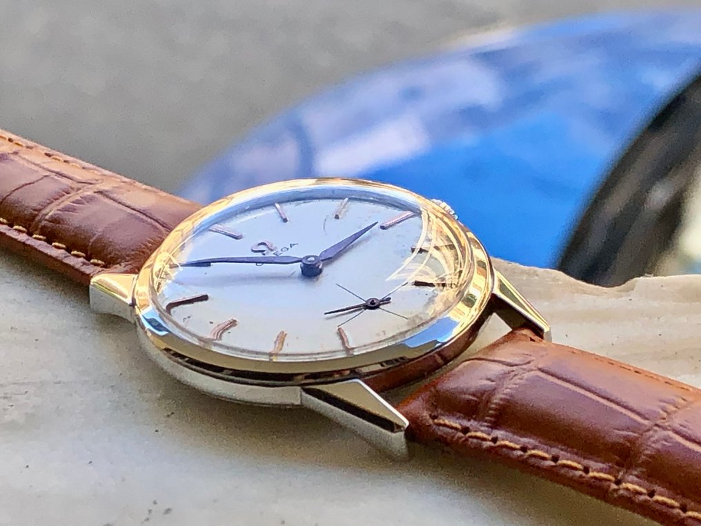 Omega Sans Prix de Réserve Homme 19601969 Catawiki