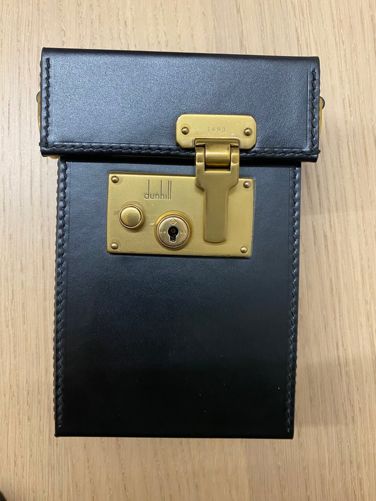 Alfred dunhill luggage discount