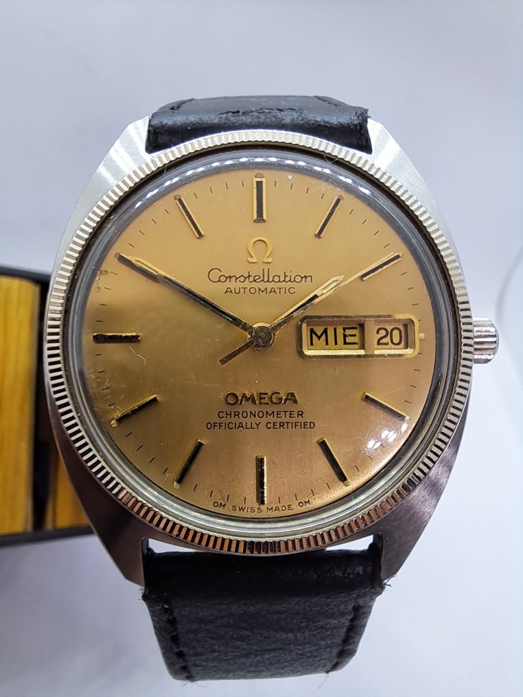 Omega cal 1021 on sale