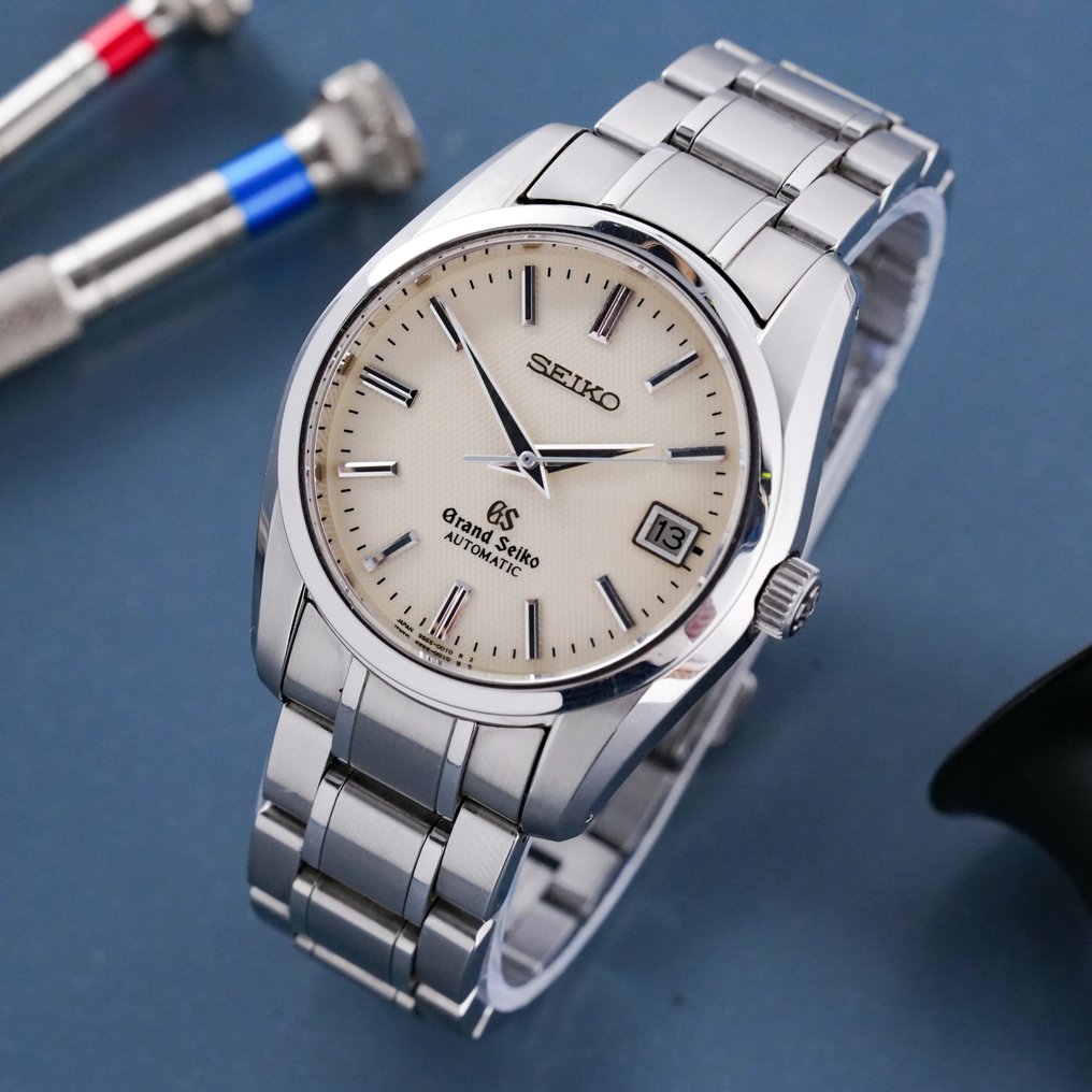 Grand Seiko Heritage Collection Limited Edition 240 300 Honeycomb Dial Date SBGR003 Men 1990 1999 auction online Catawiki