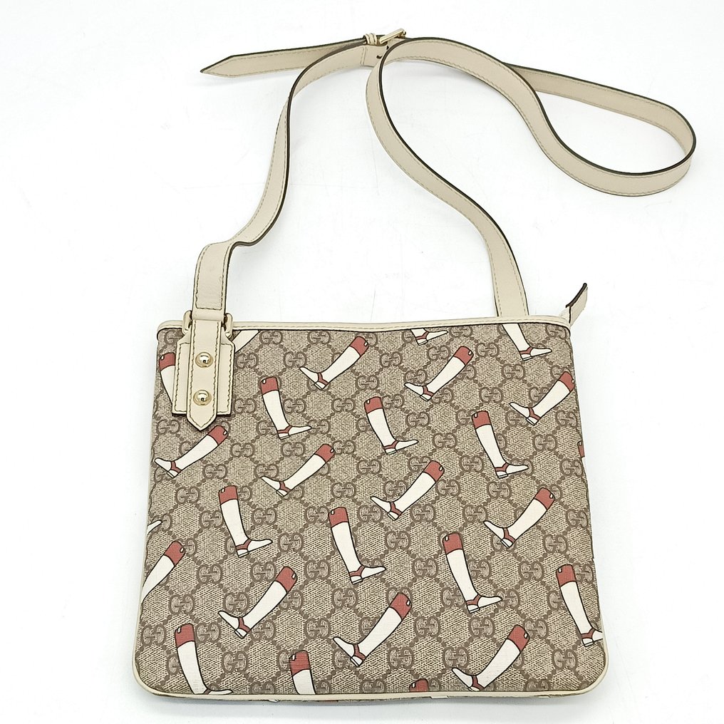 Gucci Bolso de hombro GG Supreme The Boot Shoulder bag auction online Catawiki