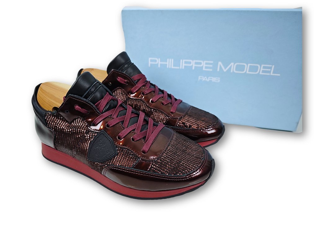 Eu size 39 to us top